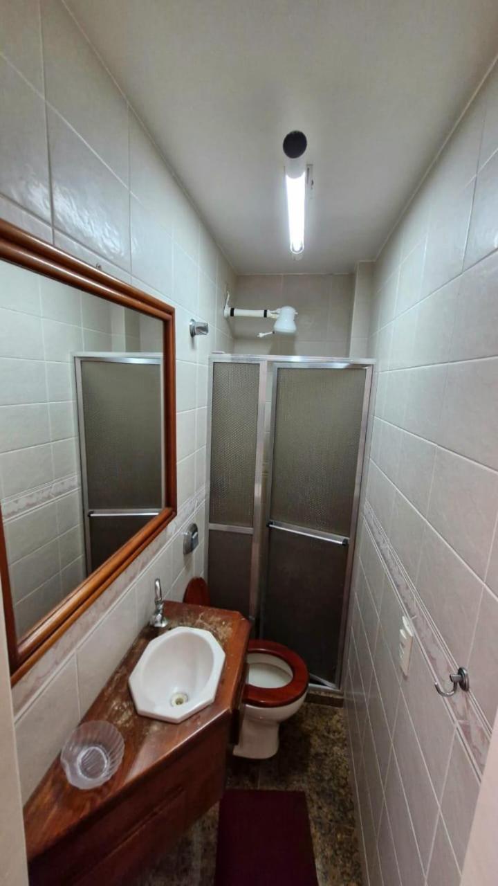 Localizacao Imbativel! A 98M Da Praia Do Forte Com Conforto, Ar-Condicionado E Estacionamento! Кабо Фрио Екстериор снимка